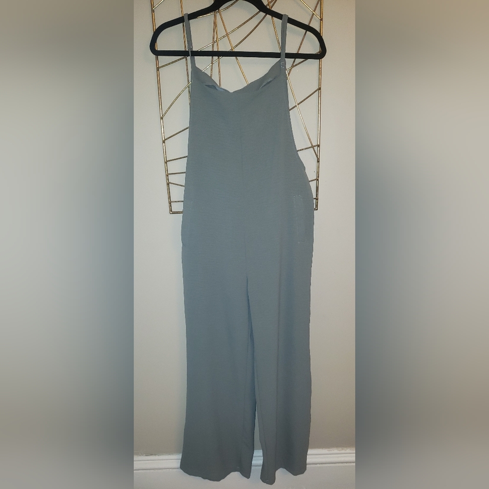 Women's Sage Green Jumpsuit W/ Pockets And Adjustable Straps
